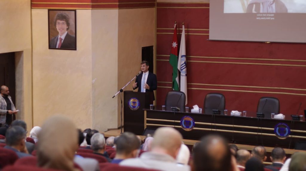 1008441770  - وكالة عكاظ الاخبارية