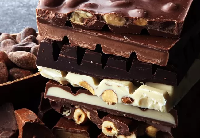 مهيدات: حجز 4500 عبوة منتج شوكولاتة مقلد لعلامة تجارية مشهورة قبل التداول في الأسواق