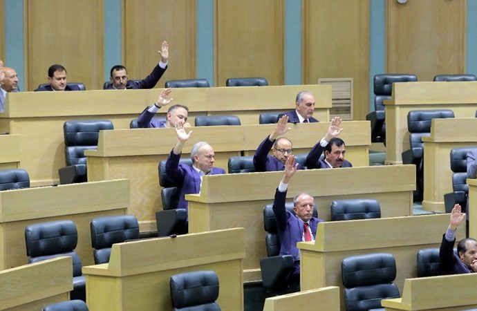 مجلس النواب يستكمل انتخاب أعضاء لجانه الدائمة