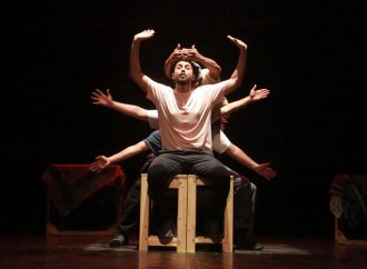 مسرحية كافي السعودية : تعالج قضايا العالم العربي في مهرجان الأردن المسرحي 29