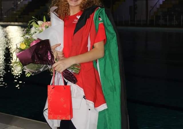 أول أردنية تشارك ببطولة عالمية لسباحة الزعانف