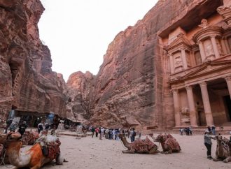 5.819 مليار دولار دخل سياحي للأردن بارتفاع 37.7% منذ مطلع العام