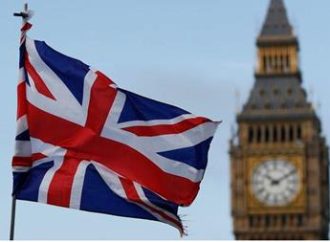 بريطانيا والاتحاد الأوروبي يوقّعان اتفاق تعاون لمكافحة الهجرة غير الشرعية