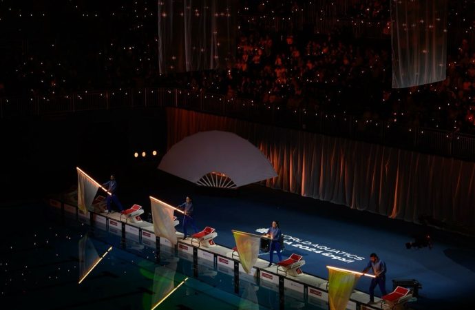 الدوحة تنقل رسالة سلام ووحدة خلال افتتاح بطولة  العالم للألعاب المائية