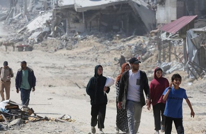 شمال غزة.. اشتباكات عنيفة وحركة نزوح جديدة