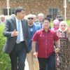 وزير الريادة الماليزي بينيدك ووزير العمل السابق استيتية يزوران جمعية بيت سويمة – البحر الميت