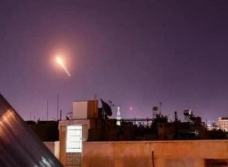 إصابة 8 عسكريين سوريين بضربة إسرائيلية في محيط دمشق